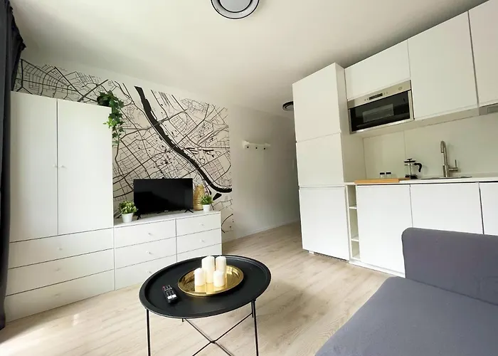 Lägenhet Batorego 18 - White - 450m Stacja Metra Pola Mokotowskie, 800m Biblioteka Narodowa, 20m Piekny Park Pola Mokotowskie, 800m Do Sgh - Wifi - Smart Tv - Good Warszawa